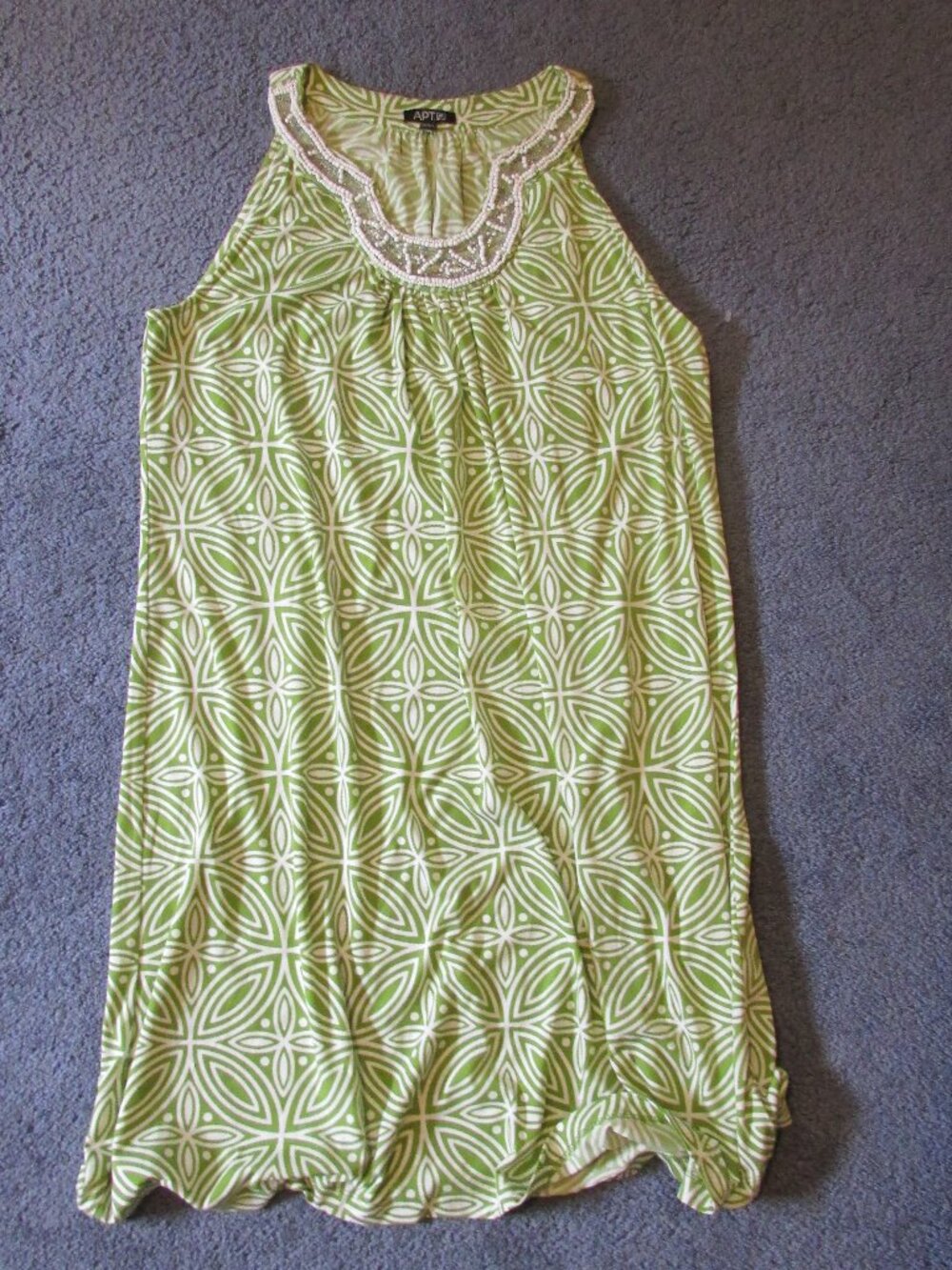 NWOT Apt 9 Large Geen White Pattern Beaded Neckline Poly Dress Below Knee